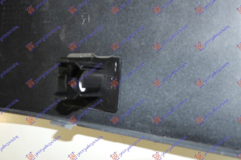 LAJSNA PREDNJ. BRAN. BOCNA MAT-CRNA SENZ