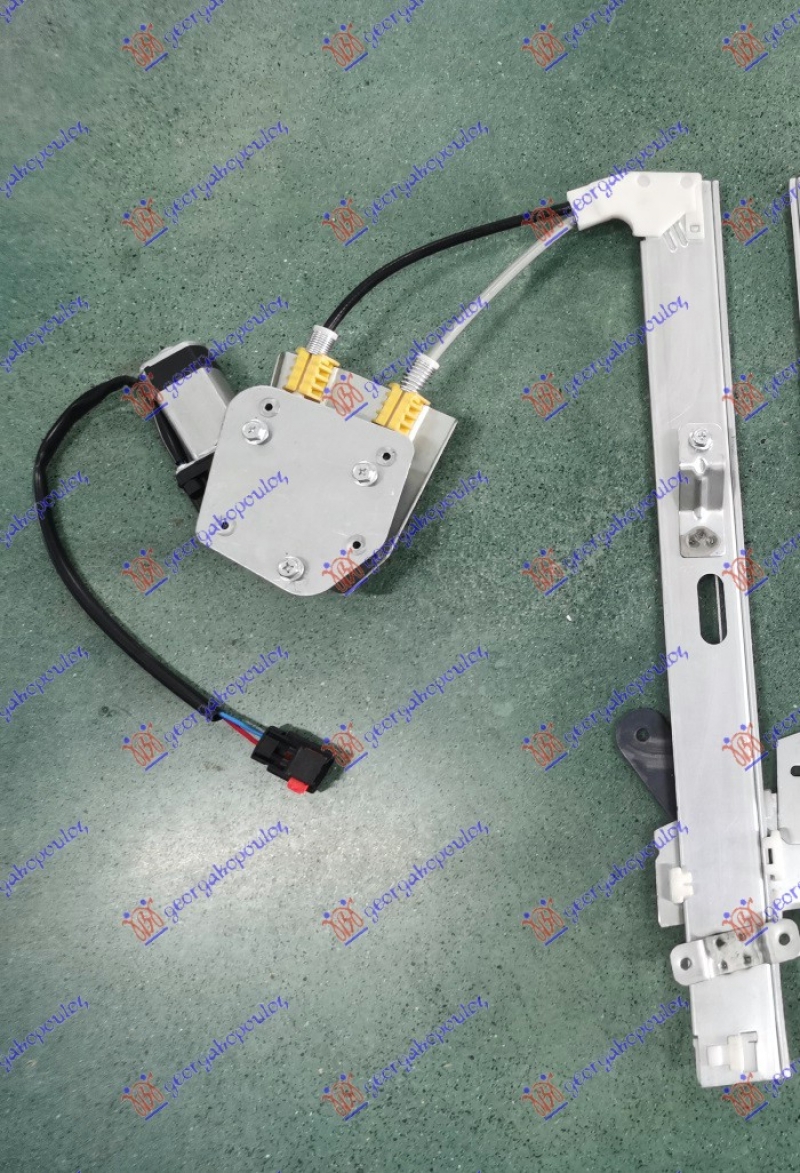 PODIZAC ZADNJEG PROZORA ELEKTRICNI (BEZ MOTORA)