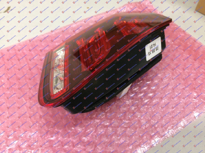 STOP LAMPA UNUTRASNJA CELA LED (CRNO KUCISTE) (ULO)